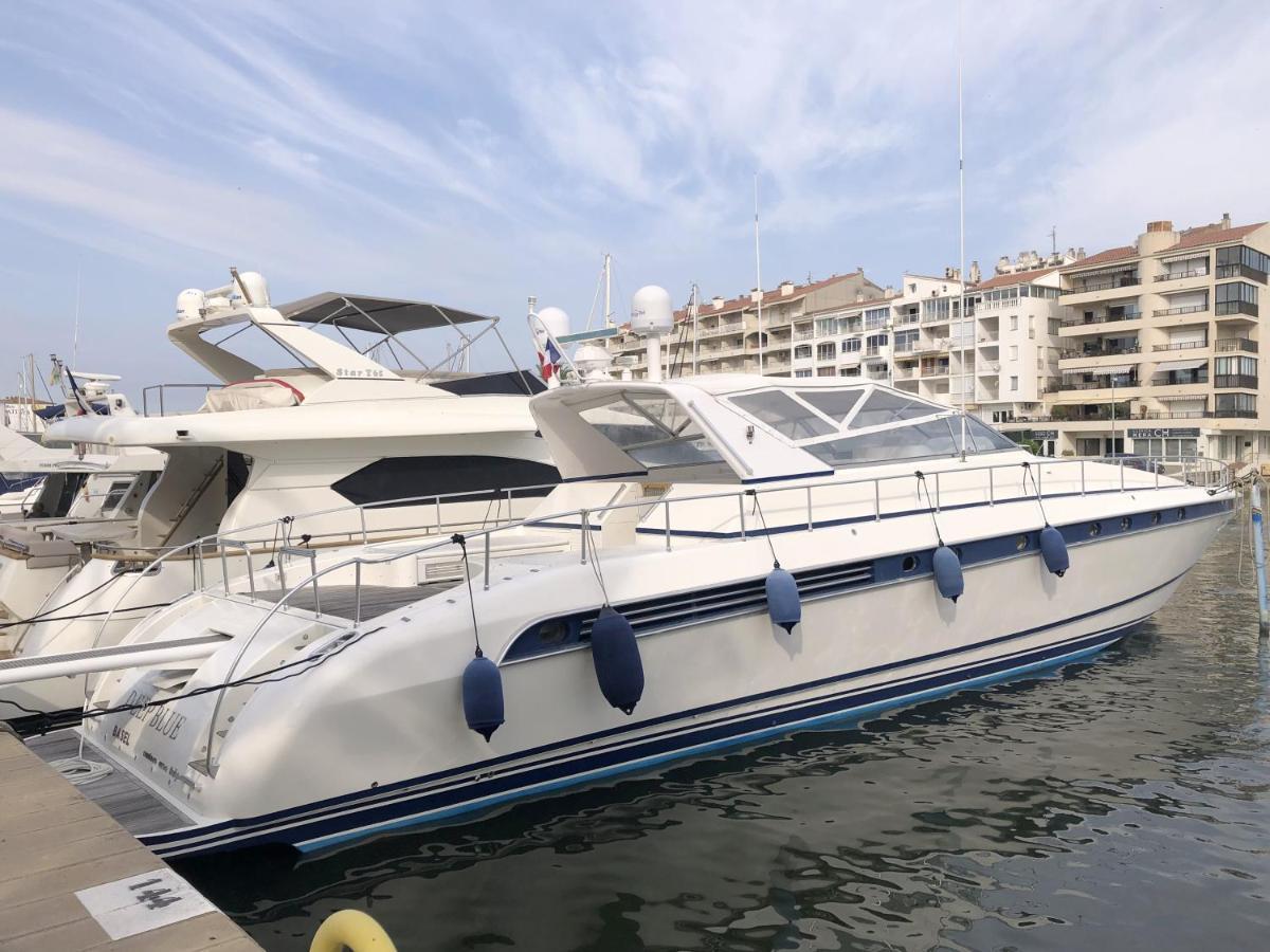 Home Sweet Boat - Chambres D'Hotes Empuriabrava Zewnętrze zdjęcie